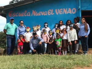 ESCUELA EL VENAO RECIBIÓ A LA SUPERIGUANA - Fundación Hidrobiológica George Dahl
